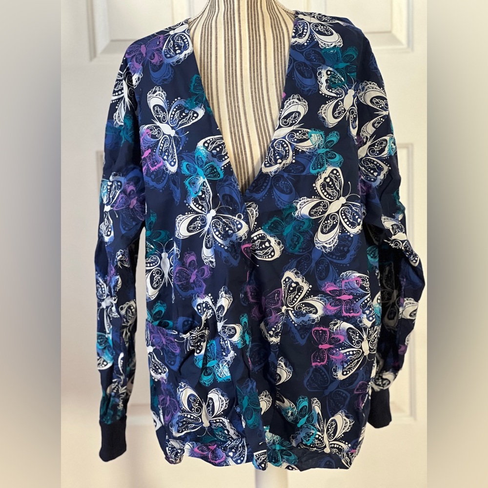 Womens nursing uniform